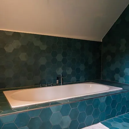 Вилла Wald- Und Seeidyll Im Historischen Forsthaus Нойруппин