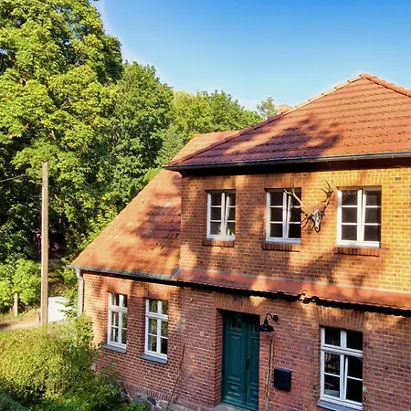 Wald- Und Seeidyll Im Historischen Forsthaus * Neuruppin