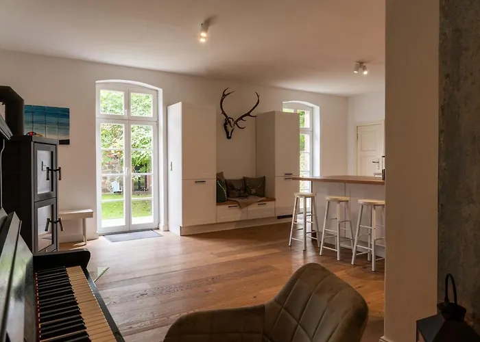 Wald- Und Seeidyll Im Historischen Forsthaus فيلة