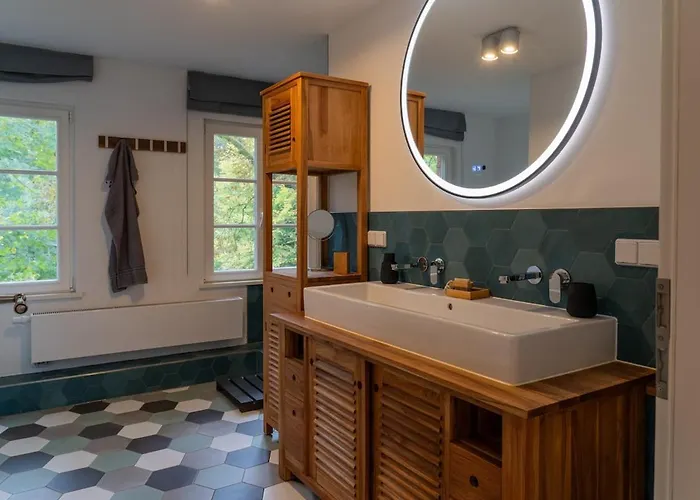 Wald- Und Seeidyll Im Historischen Forsthaus فيلة